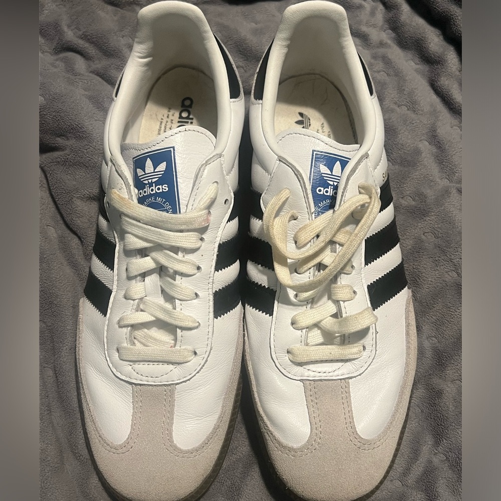 Adidas Sambas